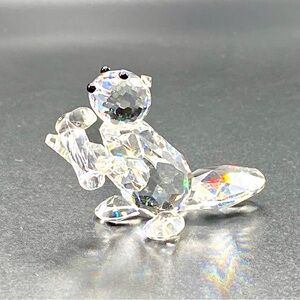 Swarovski Crystal Beaver Figurine 7621 NR 060 | Rare Retired 2.25”